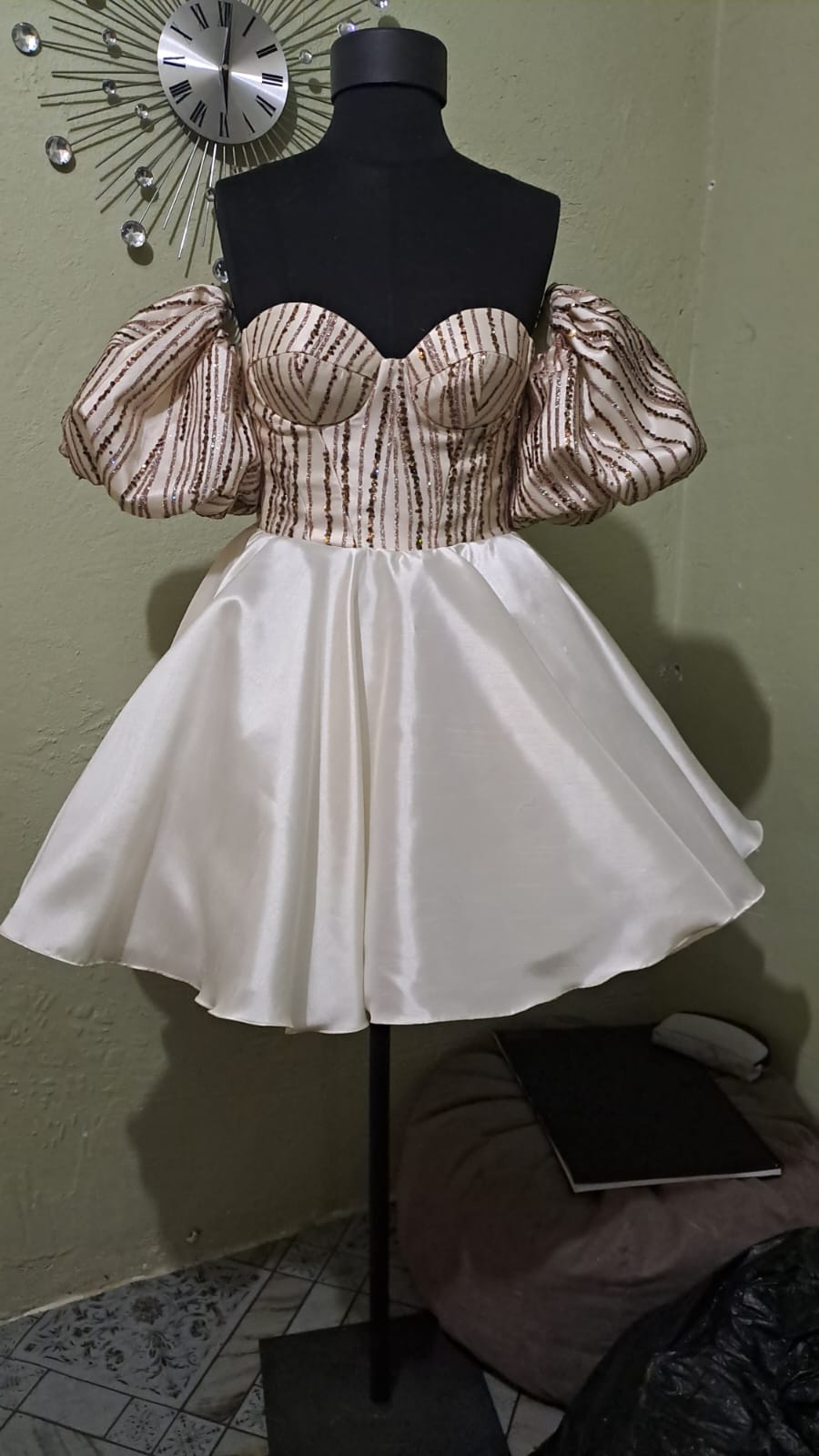 Puff-sleeve corset mini dress by Jane.M
